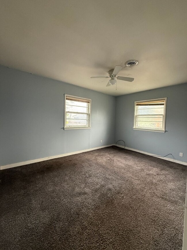 Photo - Cute 1 Bedroom 1 Bath Duplex