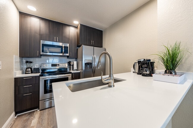 Photo - 2620 Lodi Cir