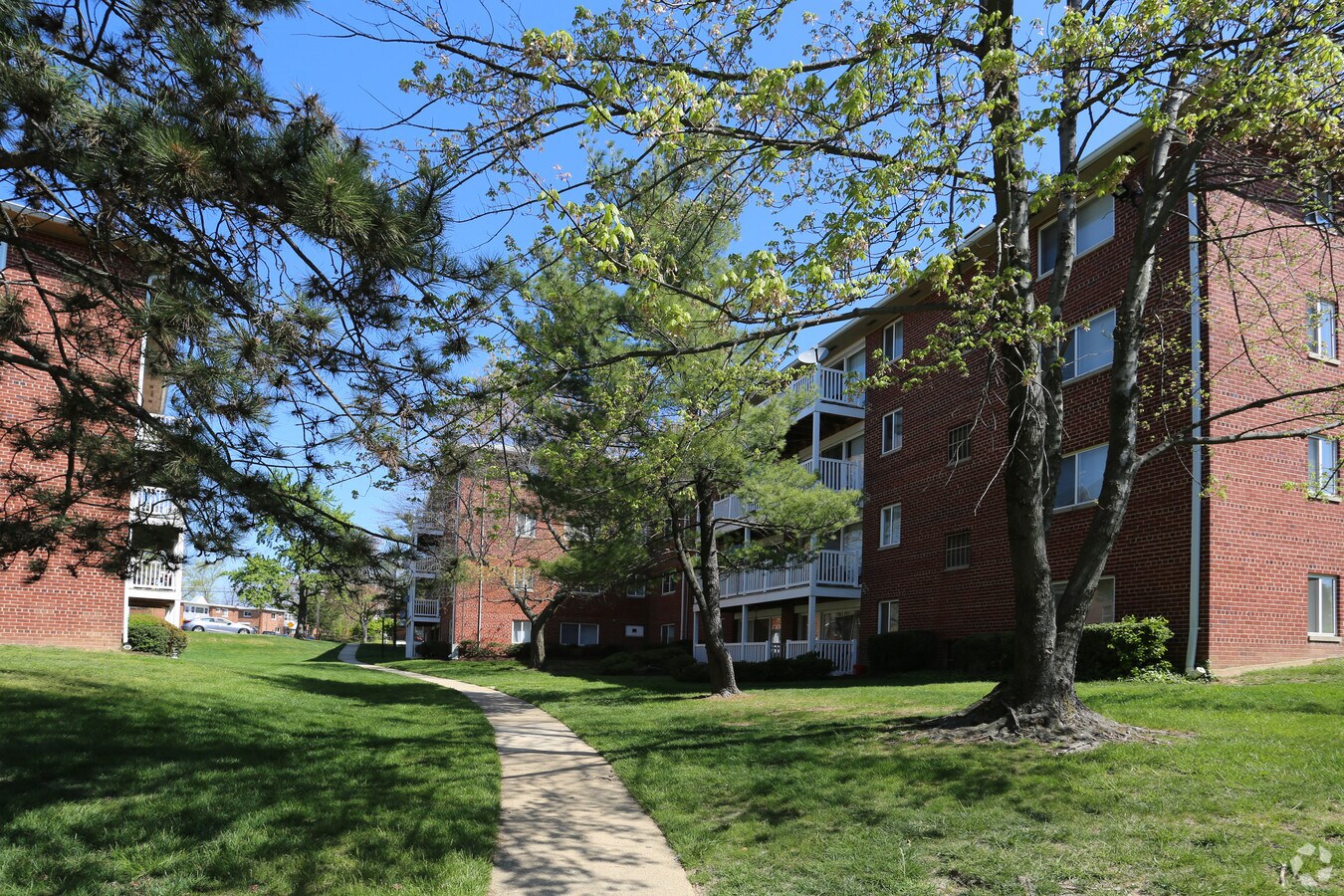 AB Marlow Gardens LLC Apartments Temple Hills, MD