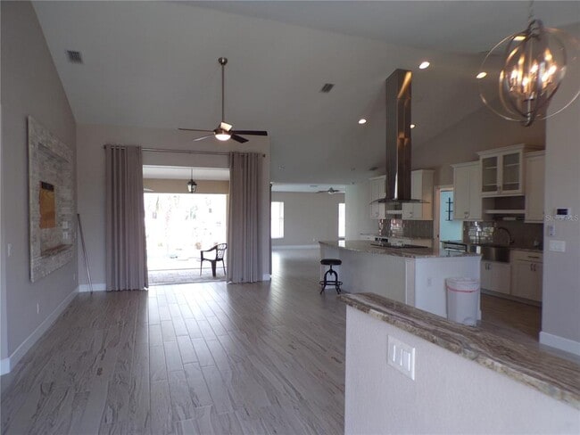 Photo - 4942 Ariton Rd