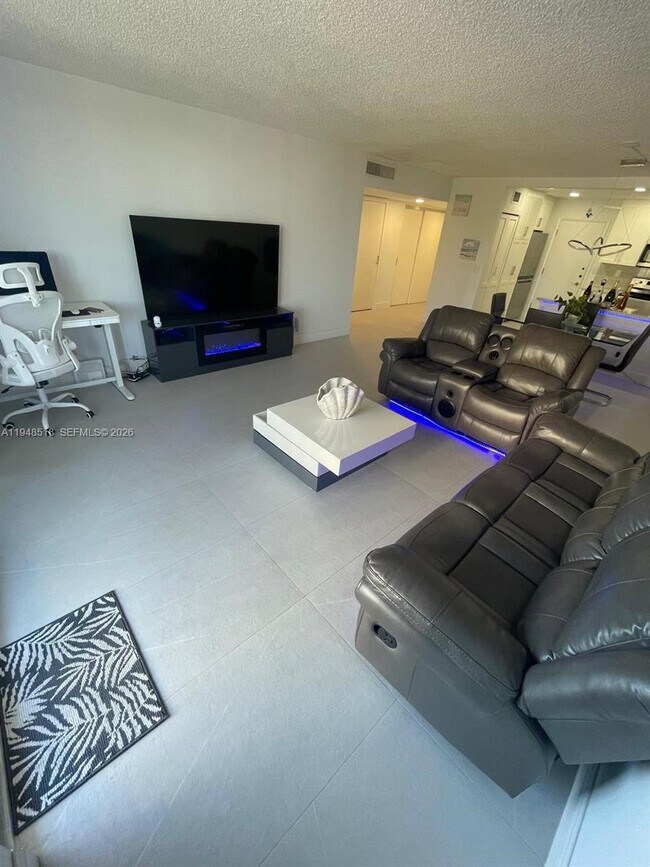 Photo - 1401 S Ocean Dr Unit 302