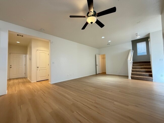 Photo - Carry Over Showing: This property has been shown before and will be rented to the first most qual...