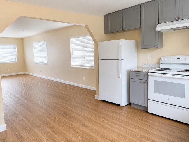 Photo - 2056 Alum Rock Ave