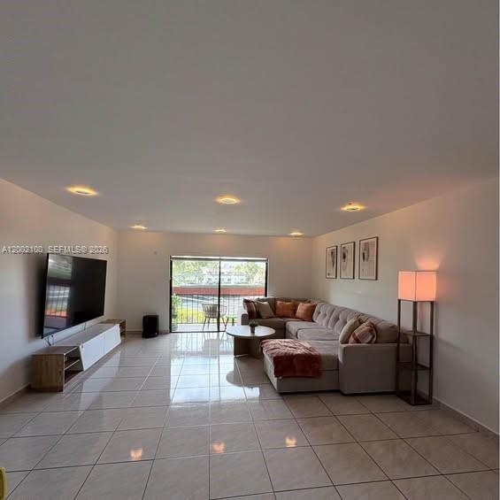 Building Photo - 8650 SW 149th Ave Unit 310