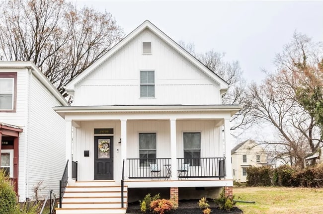 Building Photo - 2019 Dinwiddie Ave