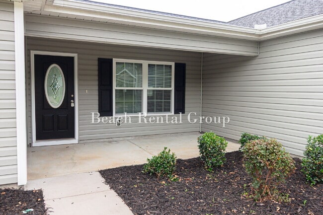 Photo - 3 Bedroom ~ Close to Historic Downtown Conway