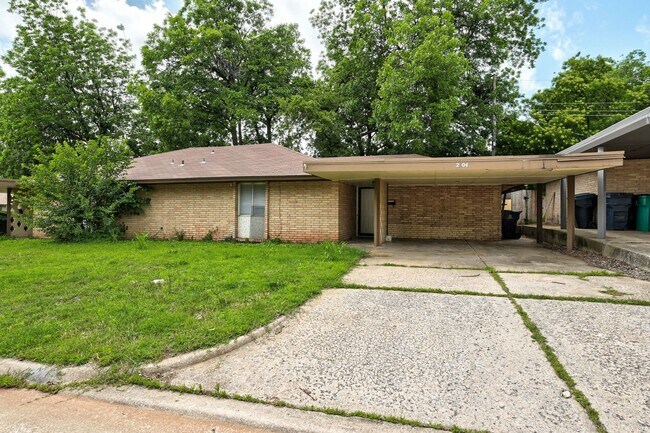 Photo - 2000 NW 32nd Terrace Unit 2004