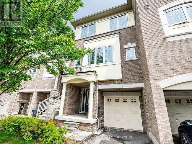 Photo - 37 Aspen Hills Rd