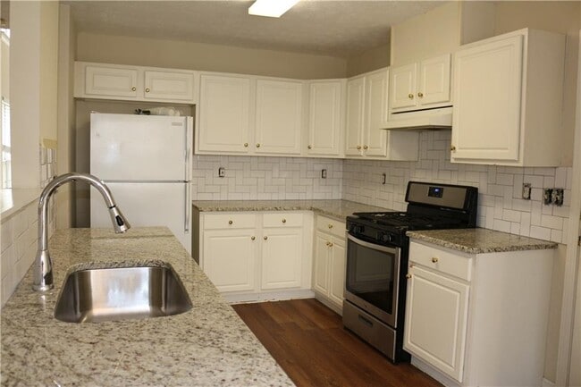 Photo - 910 Brushy Creek Ct