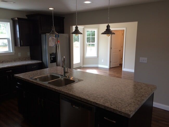 Photo - 1016 Montvale Rd House