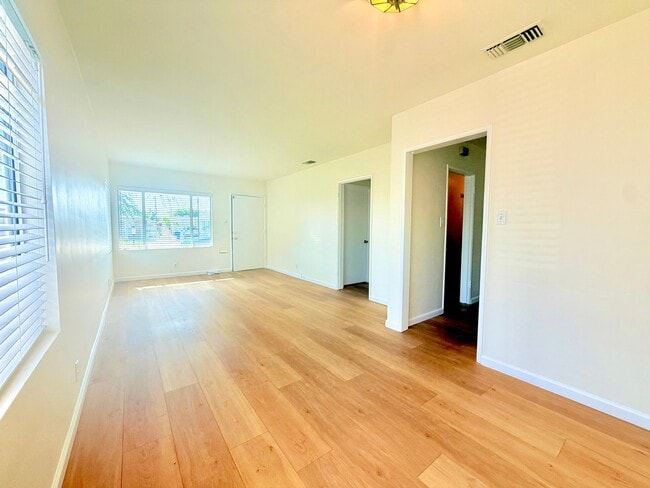 Photo - 428 N 6th St
