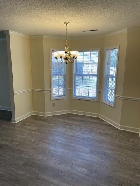 Photo - 35 Radcliff Dr