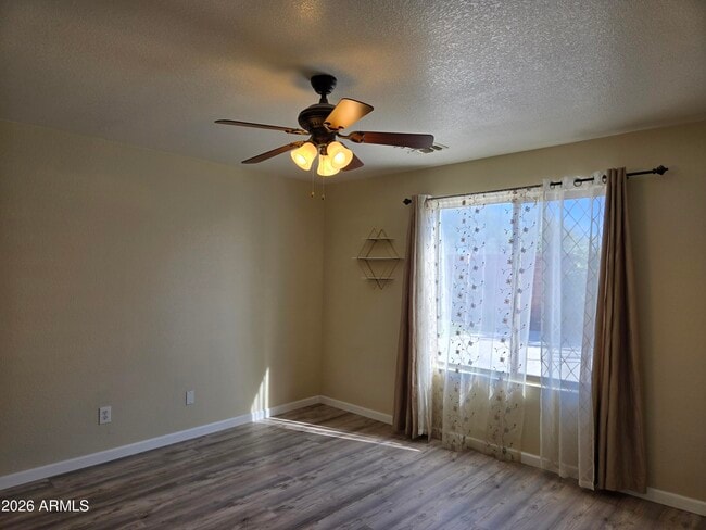 Photo - 5365 W Augusta Ave