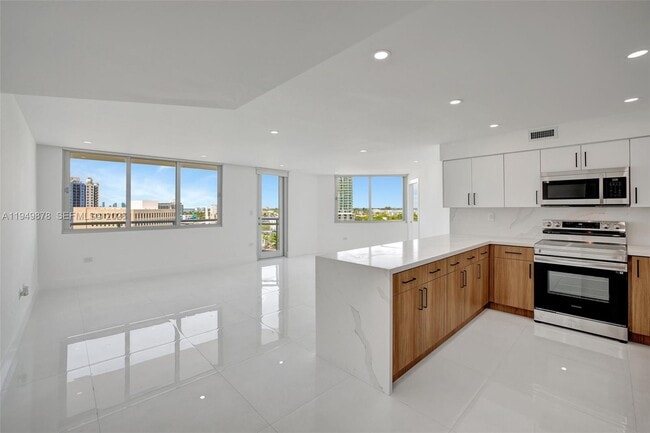 Photo - 7135 Collins Ave Unit 835