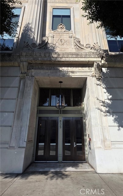 Photo - 835 Locust Ave