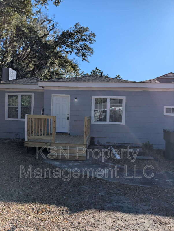 Photo - 245 W 73rd St