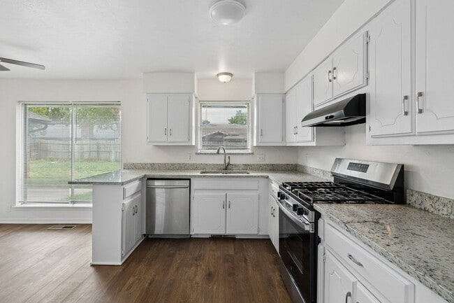 Photo - Yukon Schools