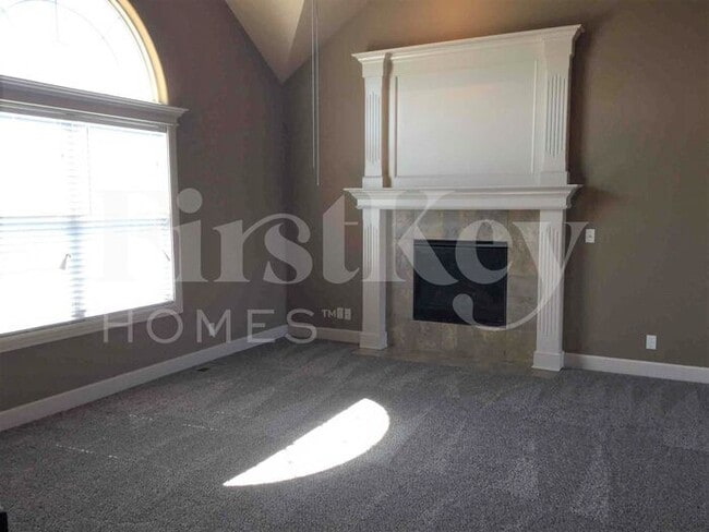 Photo - 2004 Parkview Dr