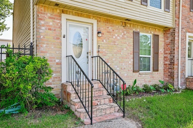 Photo - 5791 Maple Hill Dr