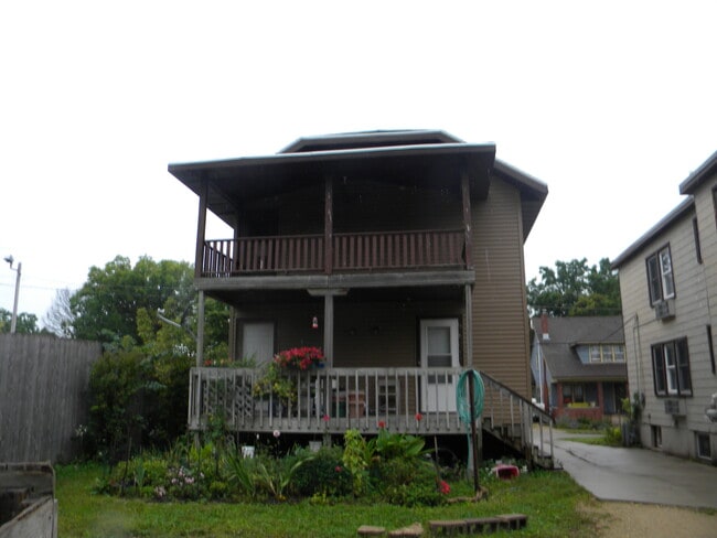 Photo - 269 Waubesa St
