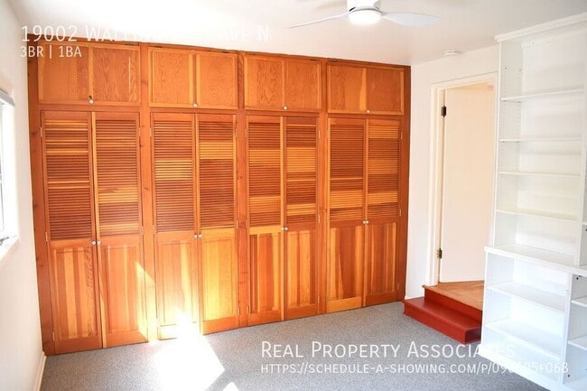 Photo - 19002 Wallingford Ave N