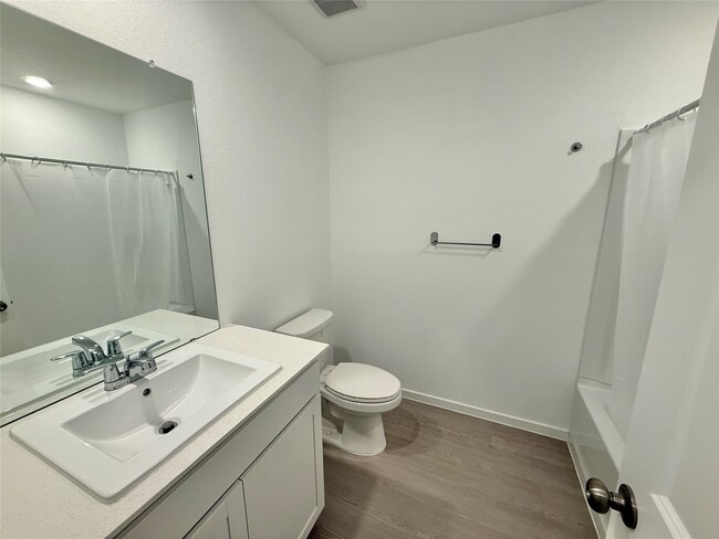 31506 Pianella Ln