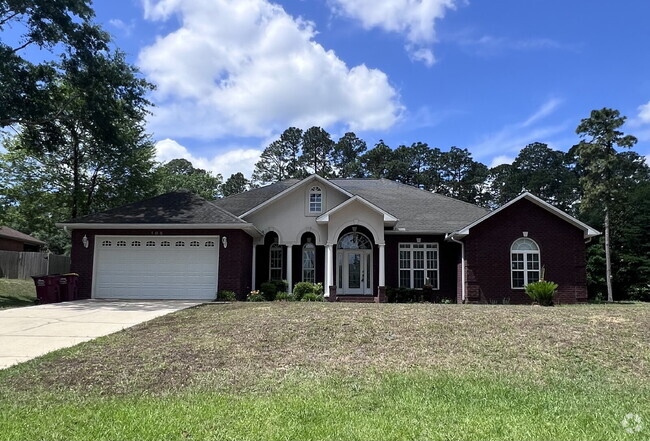 Building Photo - 105 Par Ct Rental
