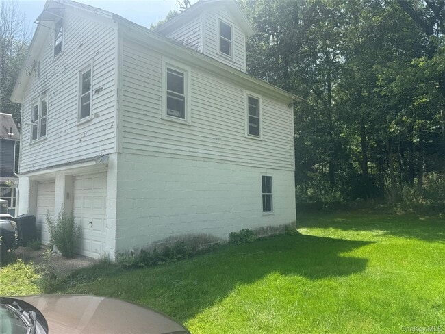 Building Photo - 15 Kinch Ln