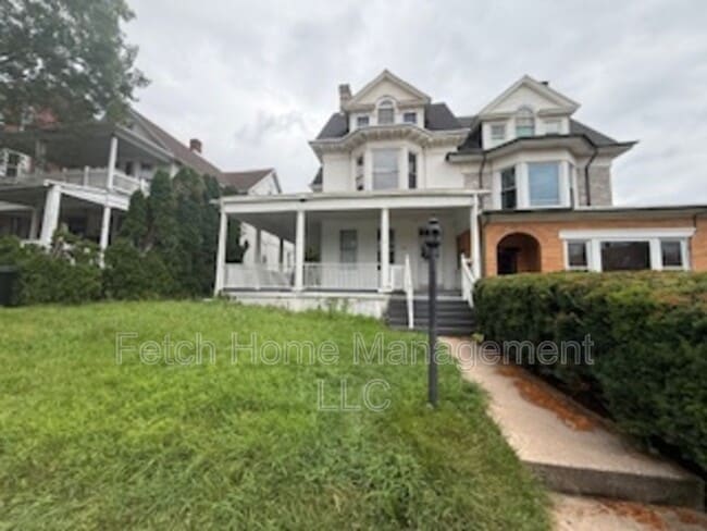 Building Photo - 436 Linden Ave Rental