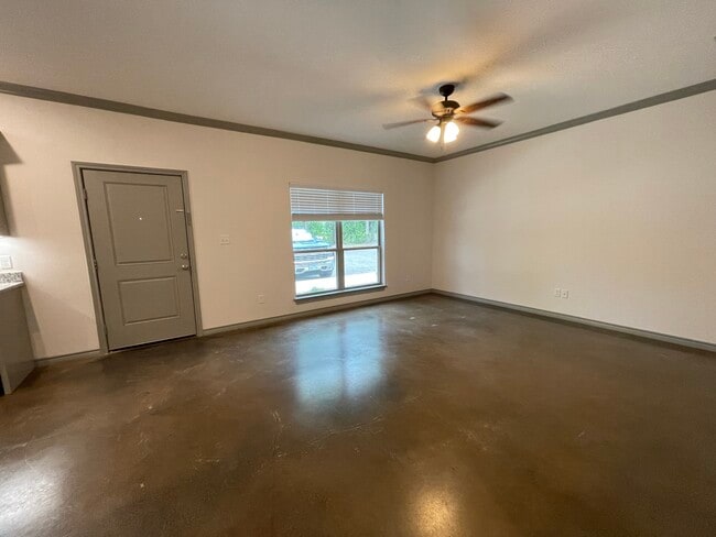 Photo - 4074 County Rd 152 W