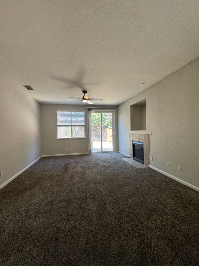 Photo - 11767 Arete Way