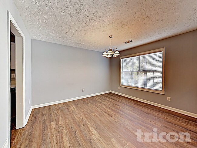 Photo - 520 Allens Landing Ct