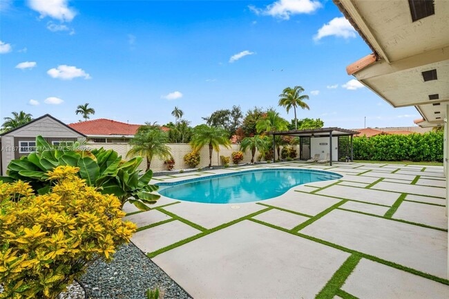Building Photo - 11380 SW 180th St Rental