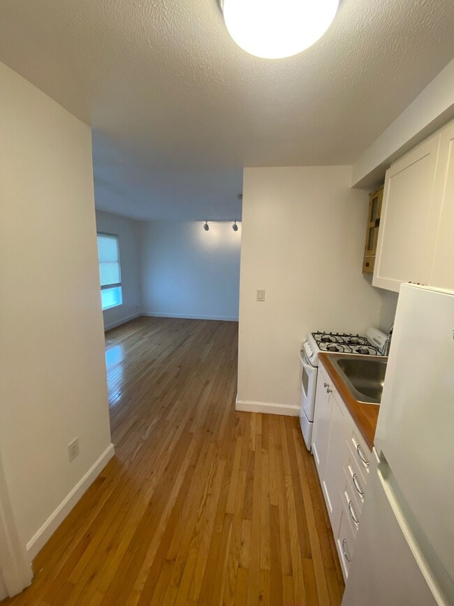 Photo - ONE11 RESIDENCES - ROYAL OAK