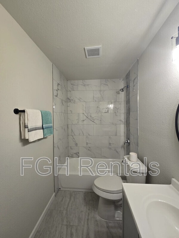 Photo - 12107 El Sendero St