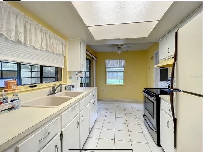 1238 Waters Edge Dr