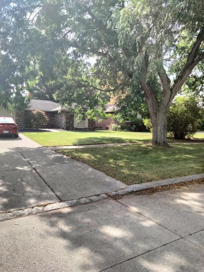 Photo - 43511 Hanford Rd House