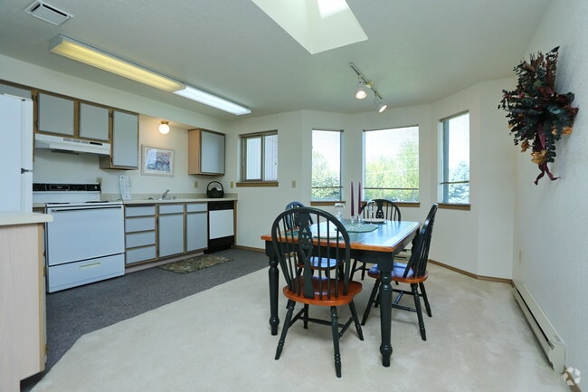 Cedar Chateau Estates