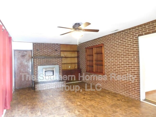 Photo - 721 County Rd 119