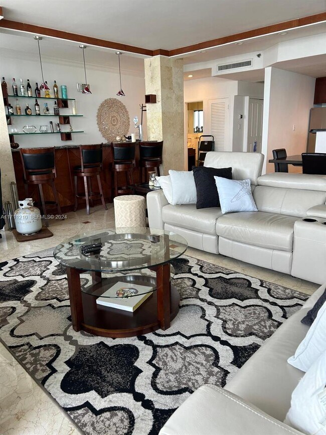 Photo - 100 Lincoln Rd Unit PH7