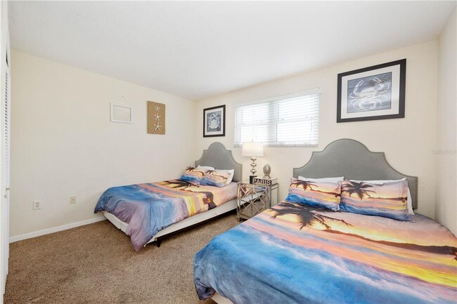 Photo - 445 HAMDEN Dr Condo Unit 302