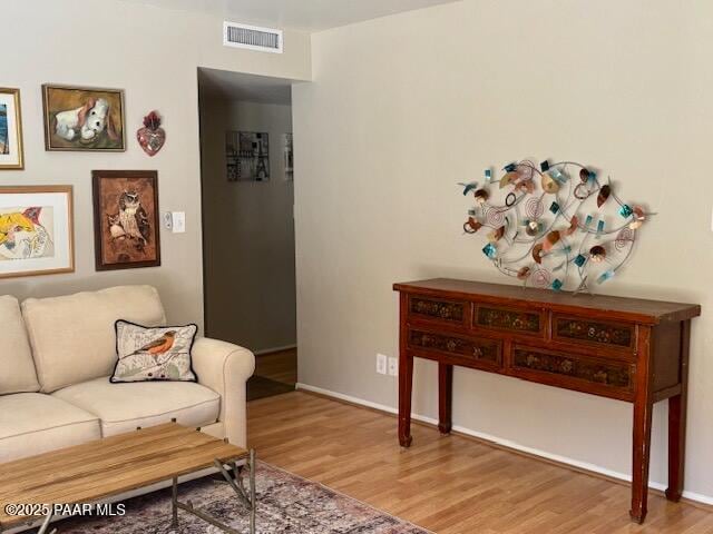 Photo - 1933 Thumb Butte Rd