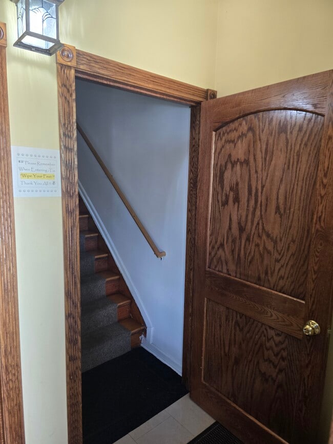 front entrance well lit - 55 Chicago Ave Unit 2