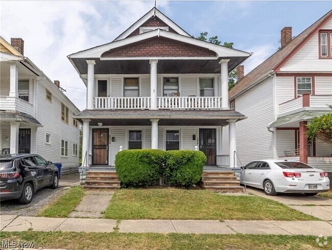 Building Photo - 2648 E 122nd St Rental