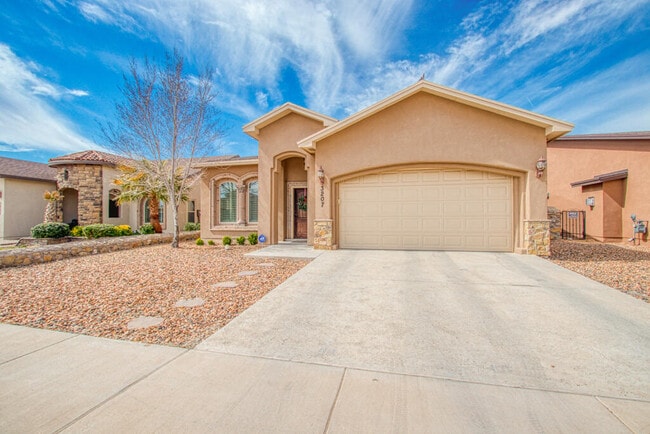 Photo - 3207 Christian Cunningham