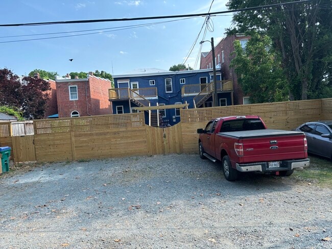 Photo - 3121 Grove Ave Unit 2