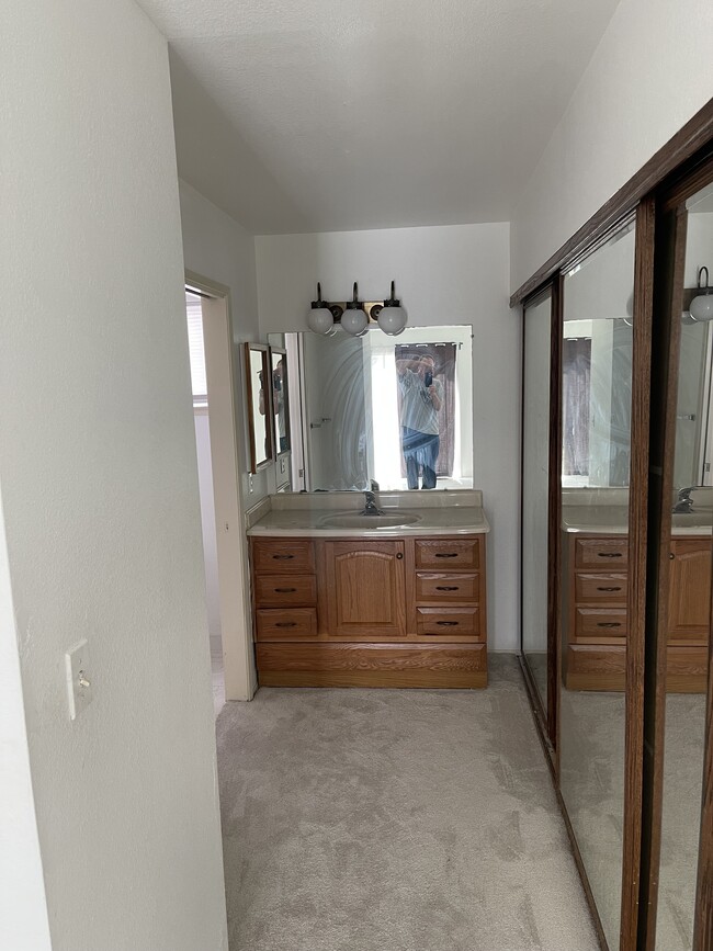 Photo - 1830 Salisbury Dr