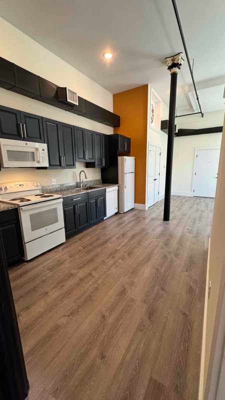 Building Photo - 177 Chestnut St Unit 3