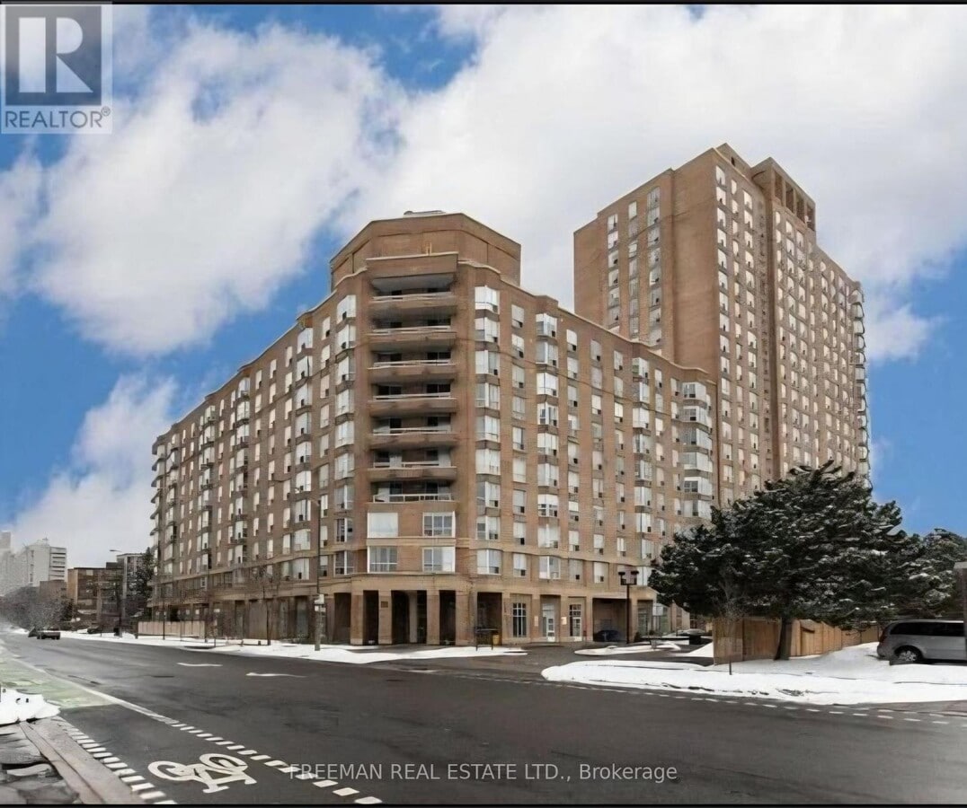 Photo - 11 Thorncliffe Park Dr Unit 910