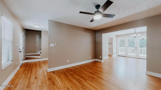 Photo - 1324 E Woodshire Dr